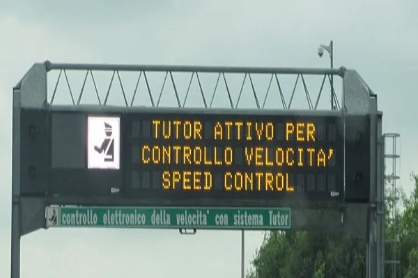Traffico: via i cartelli per Autovelox, Radar e Tutor dalle strade