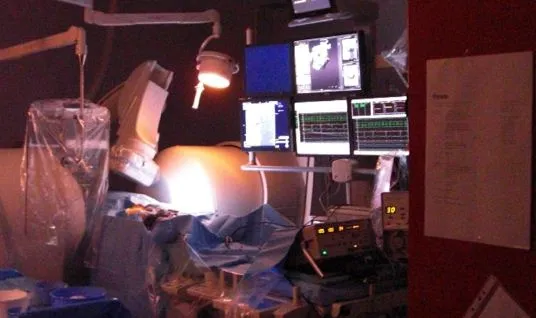Robot usato a Torino per l’asportazione di cellule malate. E’ la prima volta