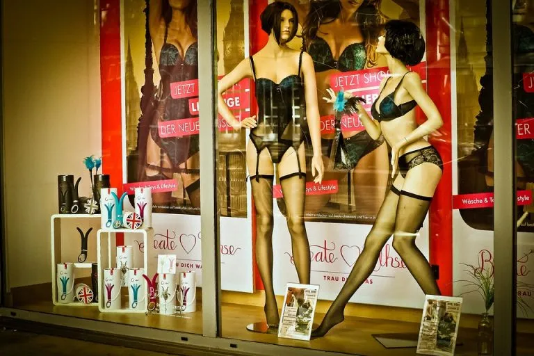 Sexy shop: il fenomeno che sfida le tendenze
