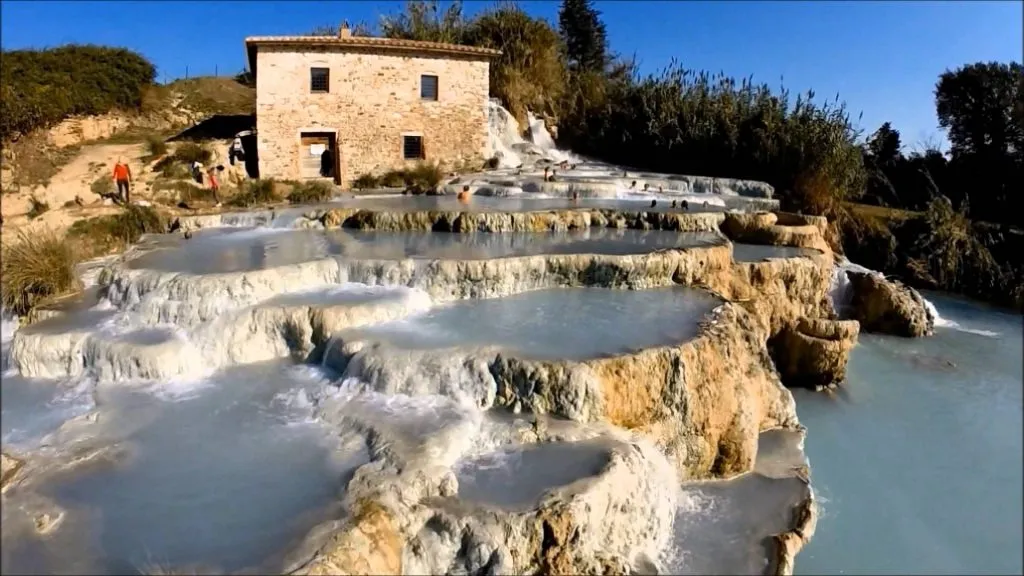Cascate del mulino di Saturnia: un’oasi all’italiana