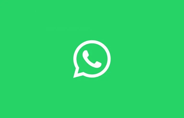 Whatsapp, dopo la stretta sui messaggi inoltrati calo del 70%