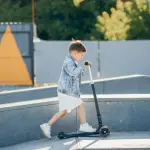 I requisiti di un buon monopattino elettrico per bambini