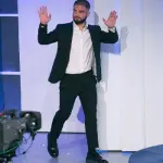 Lorenzo Insigne si commuove a C'è Posta Per Te