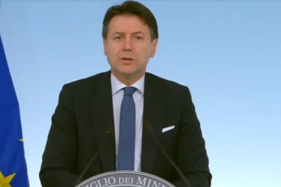 Coronavirus, restrizioni estese in tutta Italia: "Scuole e università chiuse fino al 3 aprile"