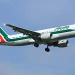Il Coronavirus destabilizza Alitalia: calo prenotazioni, 4 mila in cassa integrazione