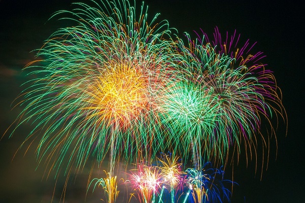 Lecce, esplosione fabbrica fuochi d'artificio: un morto e due feriti