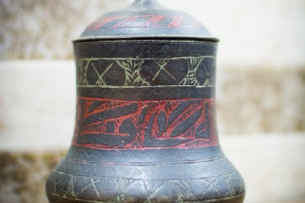 Ceneri del nonno usate per preparare i biscotti: "Ero inorridito"