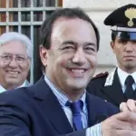 Sindaco di Riace Domenico Lucano, di cosa è accusato