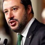 Tubercolosi in Italia, Salvini: 'Troppi migranti, è tornata a diffondersi'