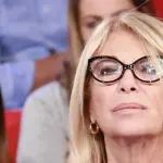 Miss Italia 2018, omaggio a Fabrizio Frizzi: la reazione di Rita Dalla Chiesa