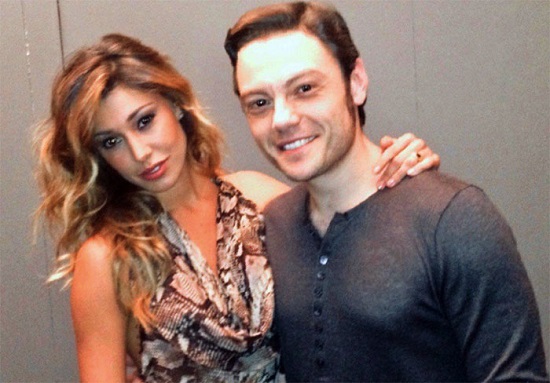 Tiziano Ferro e Belen si scambiano effusioni sul web, Ma i fan sono infuriati