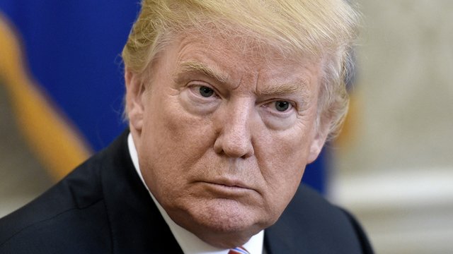 Donald Trump: tassa del 25% sulle auto che provengono dall'Ue