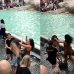 Fontana di Trevi, turiste litigano per un selfie