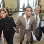 Fabrizio Corona, revoca dell'affidamento: giudici rimandano decisione