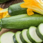 Mangiano zuppa di zucca e zucchine e diventano calve