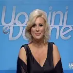 Tina Cipollari criticata sul web, salta il trono classico a Uomini e Donne?