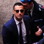 Processo Fabrizio Corona, pm chiede confisca della casa e il dissequestro dei soldi