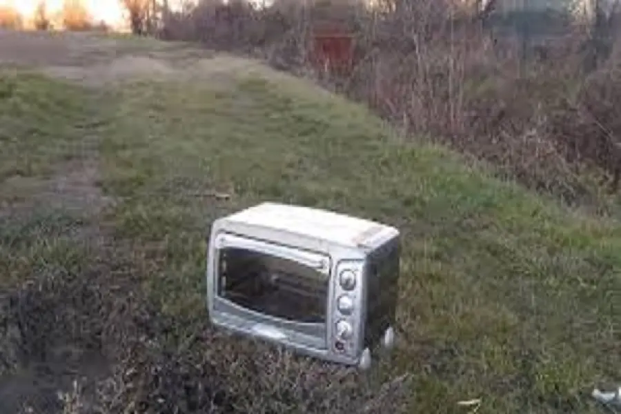 Forni a microonde danneggiano l'ambiente, inquinano come le auto