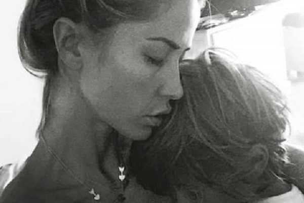 Elena Santarelli Instagram: l'annuncio sul figlio malato