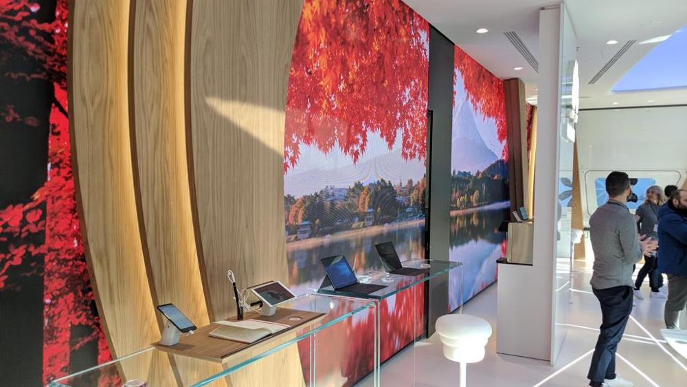 Apre a Milano l'Experience Store firmato Huawei