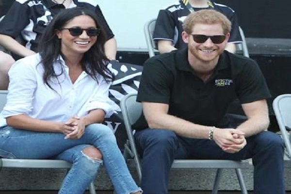 Il principe Harry sposa l'attrice Meghan Markle, gli auguri di nonna Elisabetta