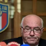 Molestie sessuali: Carlo Tavecchio accusato da una dirigente