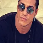 Il lenticchio Francesco Chiofalo distrugge casa, foto choc sui social