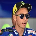 Valentino Rossi operato d'urgenza: Tornerò presto