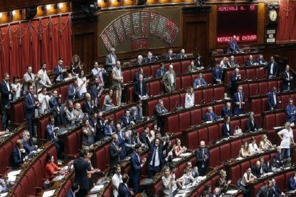 Voto Taglio Vitalizi, la Camera approva: com’è la norma e cosa cambia