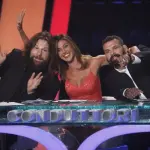 Raffaella Mennoia fidanzata con Alessio Sakara? Su Facebook è ancora ‘single’