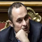 IUS SOLI dimissioni Ministro Enrico Costa, Governo Gentiloni rischia?