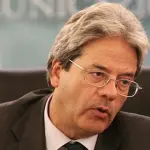 Gentiloni rinvia l'approvazione dello Ius Soli, ma parla di legge giusta