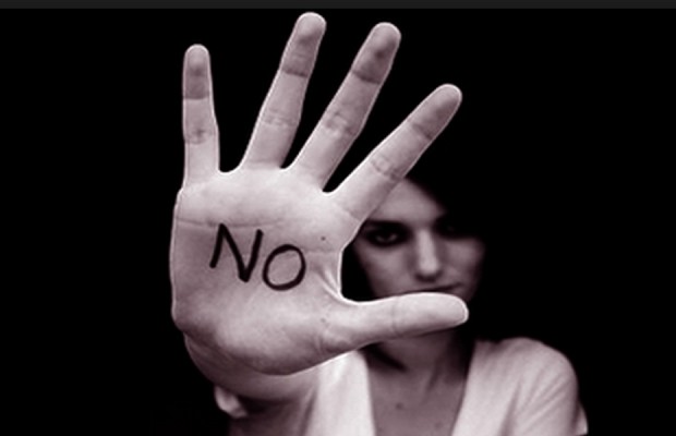 Allarme femminicidio in Italia: uccise cinque donne nelle ultime 24 ore