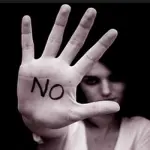 Allarme femminicidio in Italia: uccise cinque donne nelle ultime 24 ore