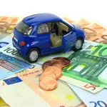 Bollo Auto veicoli vecchi: in arrivo maxi aumenti per le automobili inquinanti