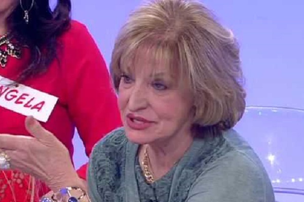 Uomini e donne trono over: ansia per Graziella Montanari. Come sta la dama?