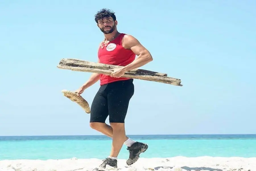 Giacomo Urtis Isola dei Famosi 2017 Intervista Esclusiva: L'appello a Maria De Filippi