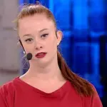 Amici 16 Bufera Vittoria, la ballerina in sovrappeso? M5S contro la Celentano