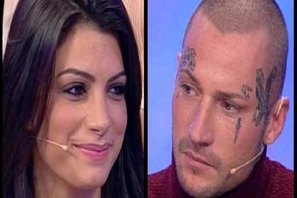 Manuel Vallicella ultime news gossip: fidanzato con Carmen dopo il Trono Classico Uomini e Donne? Il sospetto