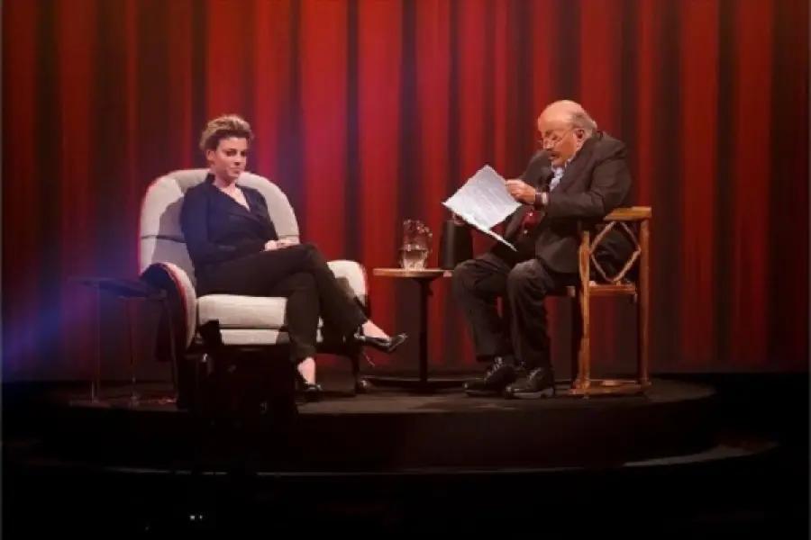 Emma Marrone Gossip: La cantante parla di Stefano De Martino a L'Intervista