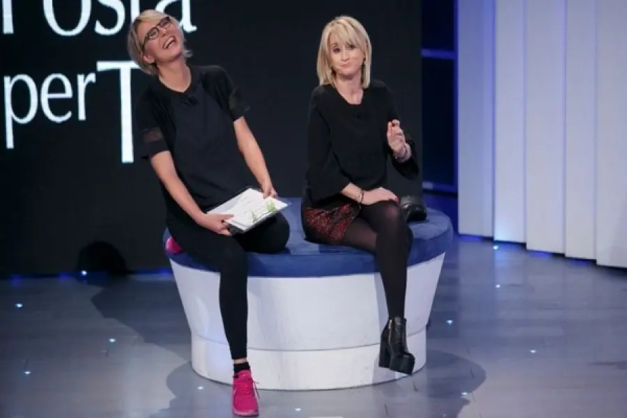 C'è posta per te Anticipazioni ospiti sabato 18 febbraio 2017: il ritorno di Luciana Littizzetto