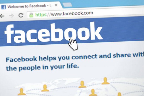 Diffamazione su Facebook: l’offesa in bacheca è meno ‘grave’ di quella mezzo stampa