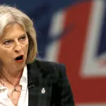 Theresa May annuncia Brexit dura dal WEF di Davos