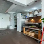 Come sistemare piccoli spazi abitativi: soluzioni intelligenti per vivere meglio in pochi metri quadri