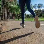 Attività fisica leggera quotidiana: esercizi semplici da fare ogni giorno per stare bene