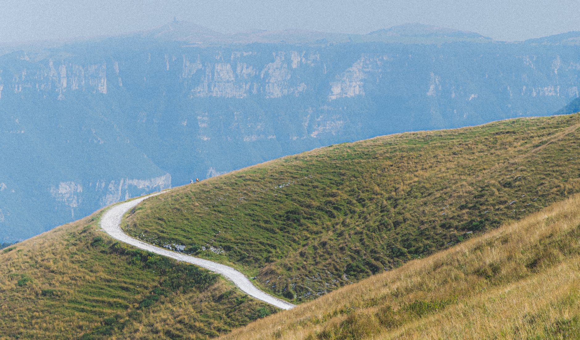 Monte Baldo sentieri: percorsi e come affrontarli