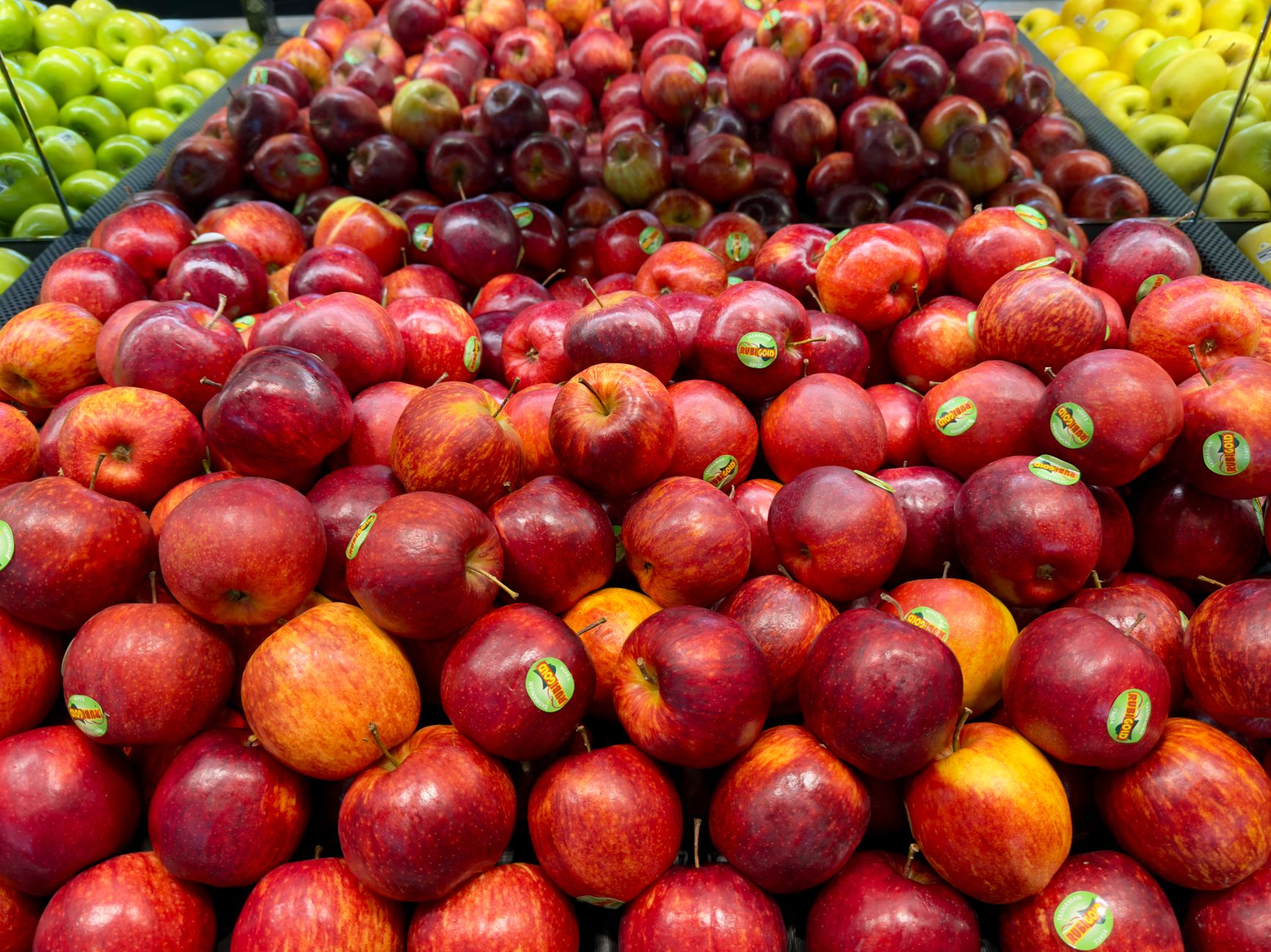 Calorie mela spuntino: fibre, sazietà e glicemia