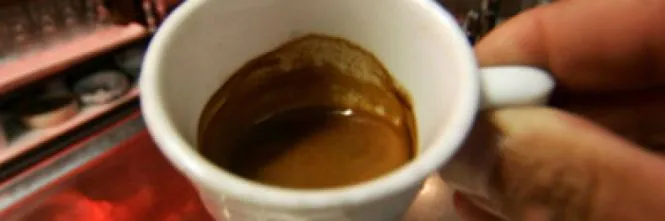 L’OMS conferma che il caffè non è cancerogeno. Sotto accusa le bevande troppo calde