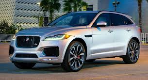 Jaguar sta sviluppando il suo secondo Suv, più piccolo e compatto che affianca la neonata F-Pace