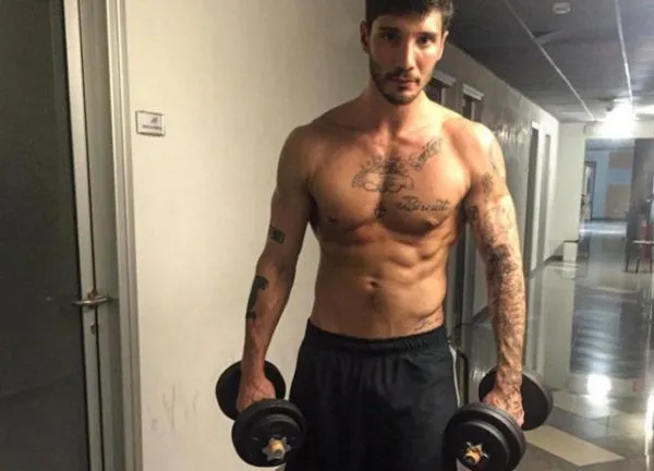 Stefano De Martino instagram news,  è amore con  Elena D’Amario?